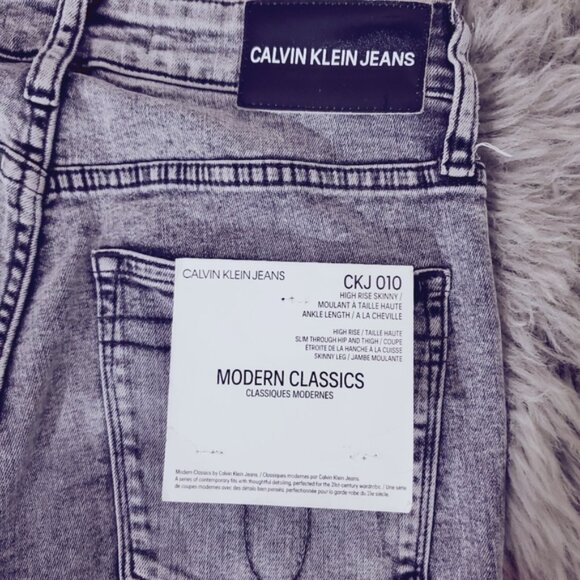 CALVIN KLEIN High Rise Skinny Modern Skinny Jeans- Black-Grey Stone Wash - Picture 15 of 16